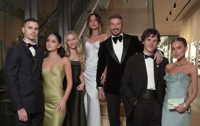 Cum a apărut Anastasia Soare la petrecerea lui David Beckham. Românca s-a distrat la aniversarea fostului fotbalist, la care a participat și Messi
