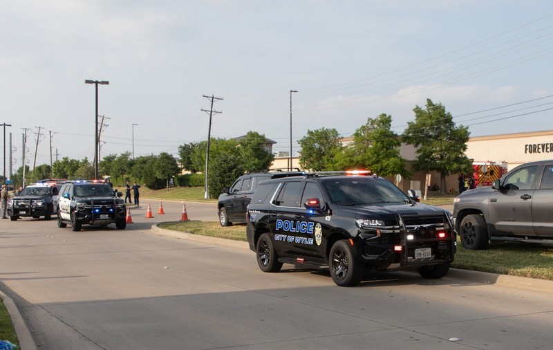 Un băiețel de 4 ani din Texas și-a împușcat accidental frățiorul de 1 an cu un pistol despre care credea că e de jucărie
