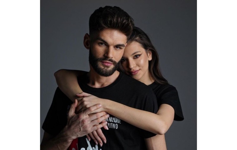 Artista a urmat exemplul bunicii și al mamei și s-a căsătorit devreme. Cleopatra Stratan: „Am fost 1000% sigură că el este bărbatul cu care vreau să îmi petrec restul vieții”