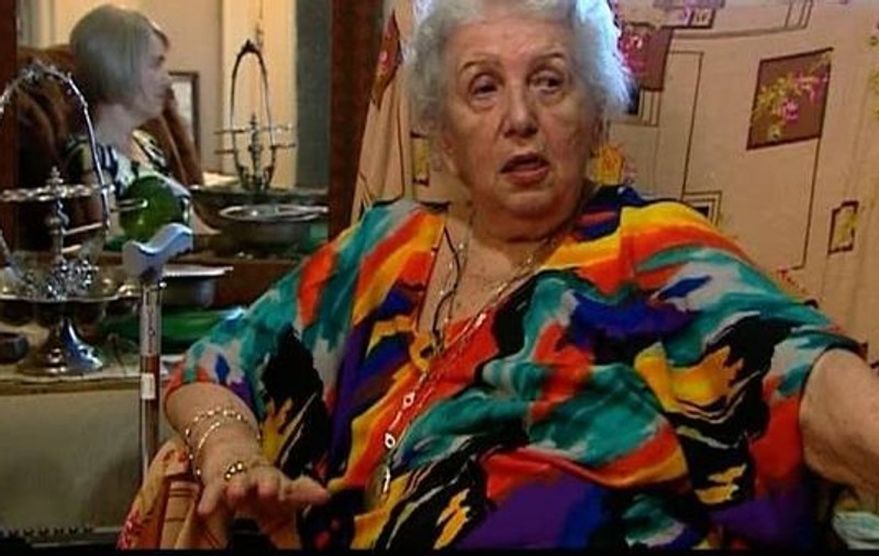 Marele regizor s-ar răsuci în mormânt dacă ar şti! Sora lui Sergiu Nicolaescu trăieşte din mila apropiaţilor. DETALII EMOŢIONANTE
