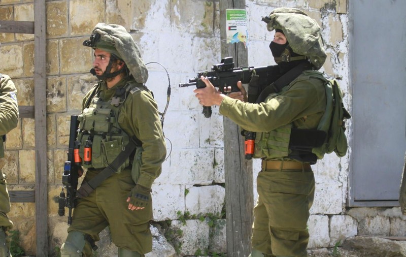 În umbra războiului din Gaza, acțiunile violente ale coloniștilor israelieni golesc comunitățile palestiniene din Cisiordania
