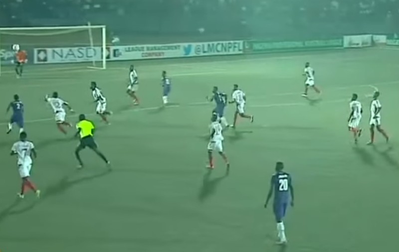 Golul anului vine din Nigeria. Un necunoscut a reușit o bijuterie de execuție | VIDEO