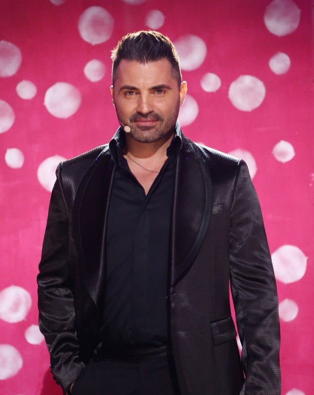 Pepe a căzut de pe scenă în timpul unui concert. Artistul a trecut prin momente stânjenitoare: „Am căzut în fosă”