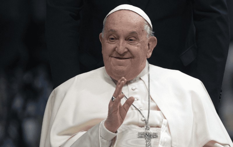 Italia anunță o perioadă de doliu pentru Papa Francisc mai lungă decât pentru predecesorul său: ce alte țări au decretat doliu național