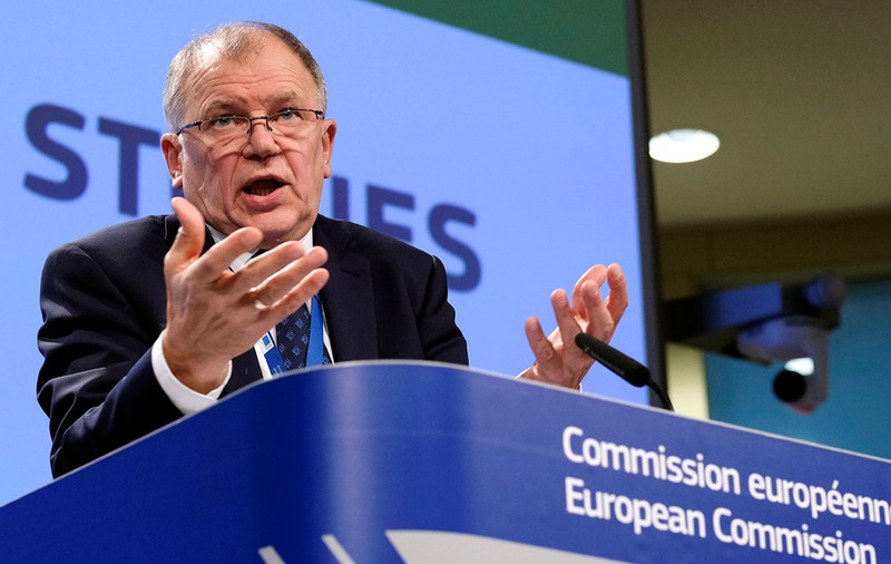 VIDEO | „Putem vedea Europa fără tutun”. Comisarul european Vytenis Andriukaitis atacă, într-un interviu pentru Libertatea, tacticile industriei tutunului: „Cei care urmăresc profiturile fac o treabă foarte murdară”