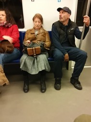 Mihail Majearu circulă cu metroul FOTO: Vlad Chirea(Liberttatea)