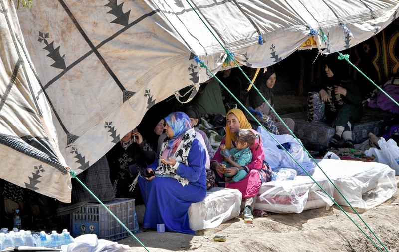 „Îl avem doar pe Dumnezeu”. Povestea femeii care a născut cu câteva minute înainte de seismul din Maroc