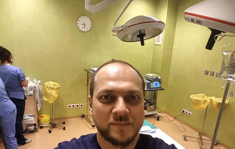 VIDEO EXCLUSIV/ Esteticianul Florin Juravle are clienți bărbați la fel de mulți ca femei. „Și bărbații vor același lucru ca femeile”