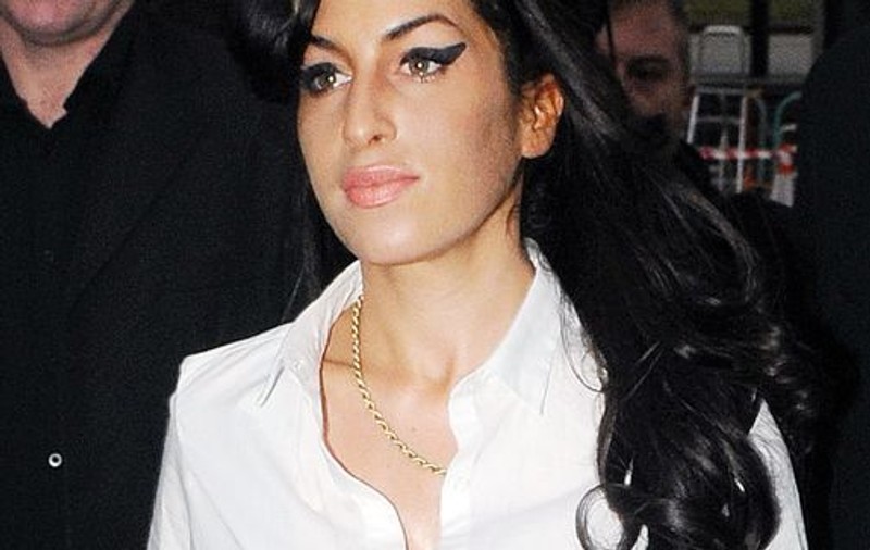 Amy Winehouse, atrasă de scientologie