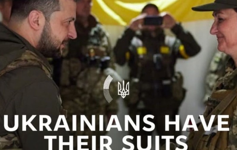 Ucraina, răspuns acid pentru criticile lui Trump despre ținuta lui Zelenski: „Costumele noastre arată diferit, dar sunt purtate cu demnitate”