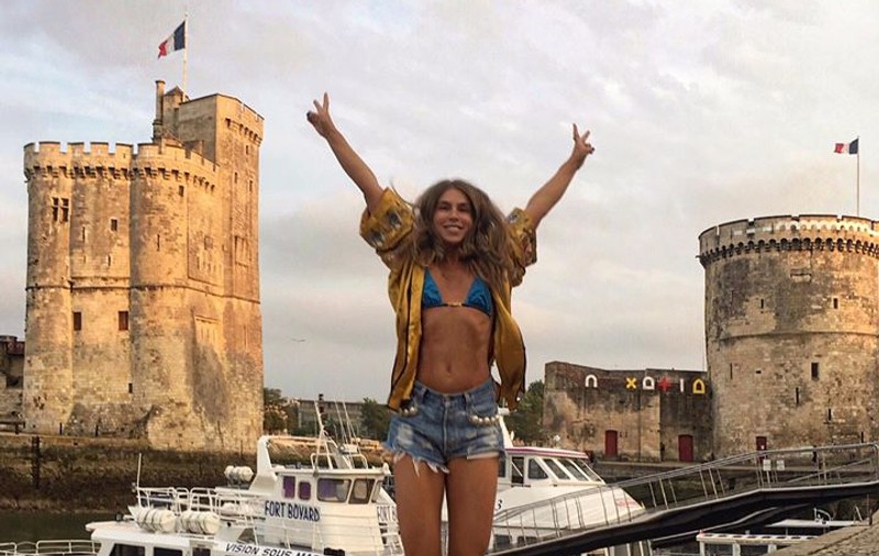 Corina Bud s-a pozat alături de Mihaela Rădulescu. Fanii au rămas mască atunci când au văzut ce a spus artista despre Diva de la Monaco