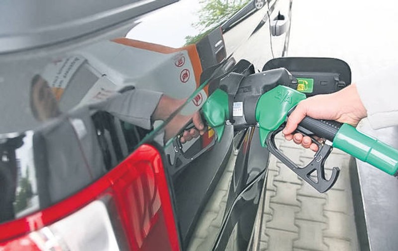 Ce se întâmplă dacă alimentezi cu BENZINĂ în loc de MOTORINĂ și invers! Trebuie să știi asta