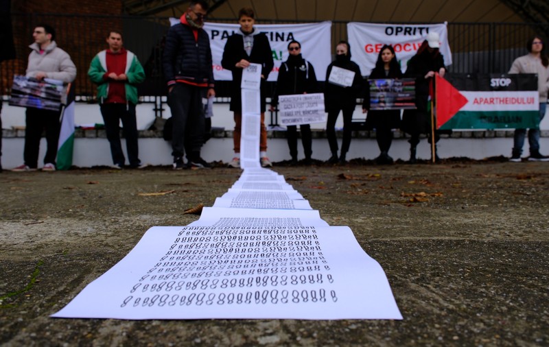 REPORTAJ. „Socrul meu a murit acum câteva zile din lipsă de medicamente în orașul Gaza.” Mărturii ale palestinienilor care trăiesc în Timișoara