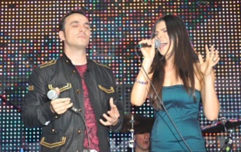 Paula Seling şi Direcţia 5 sunt Live In The Park