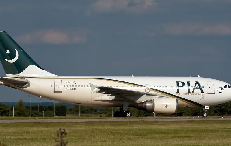 Tragedie aviatică în Pakistan! Un avion cu 47 de oameni la bord s-a prăbușit