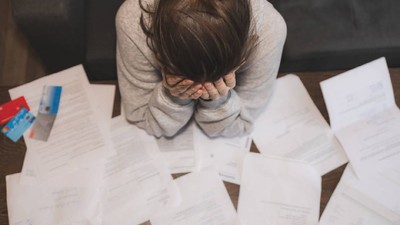 elev-stresat-shutterstock