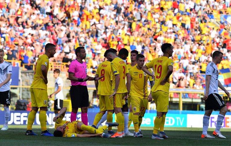 Mihai Stoichiță, directorul tehnic al FRF, îi temperează pe cei care susțin promovarea masivă la Naționala mare a tricolorilor mici: „Nu se poate toți o dată”