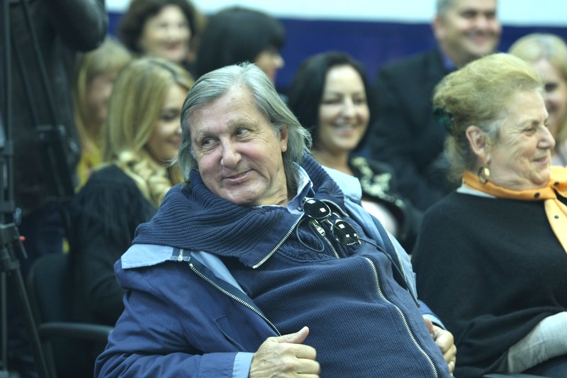 Ilie Năstase e obligat să o convoace pe Sorana Cîrstea în echipa de Fed Cup