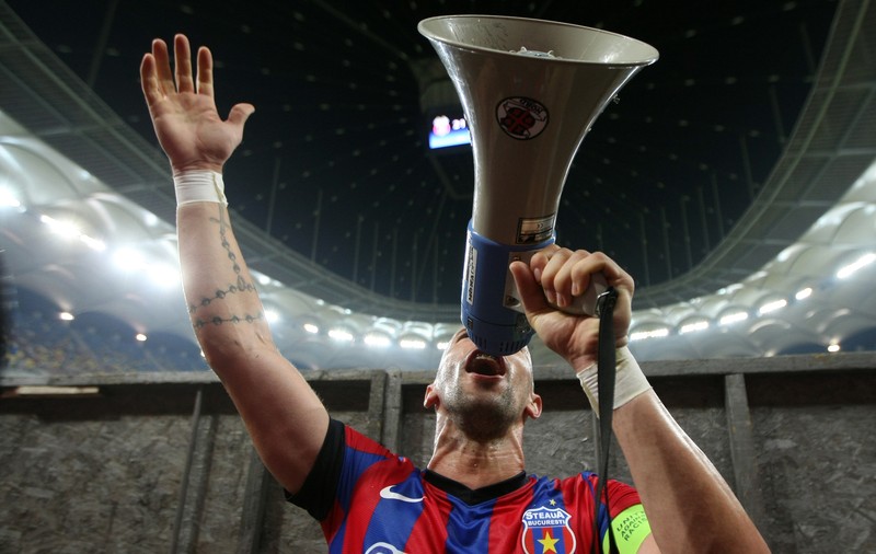 CFR Cluj - Steaua 0-1 / Iasmin Latovlevici, un jucător chel: ”E o victorie trasă de păr!”