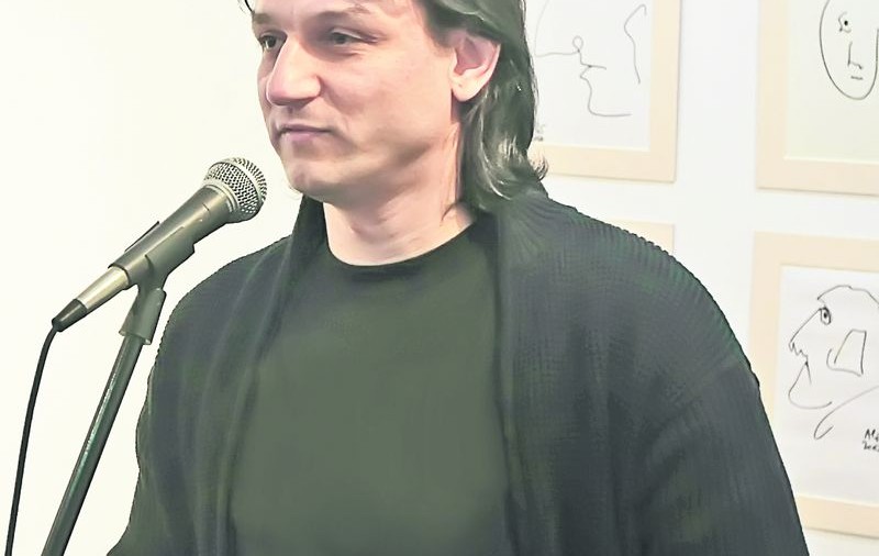 Poetul Adrian Păunescu îi dicta poezii fiului său: «Tata era prietenul meu»