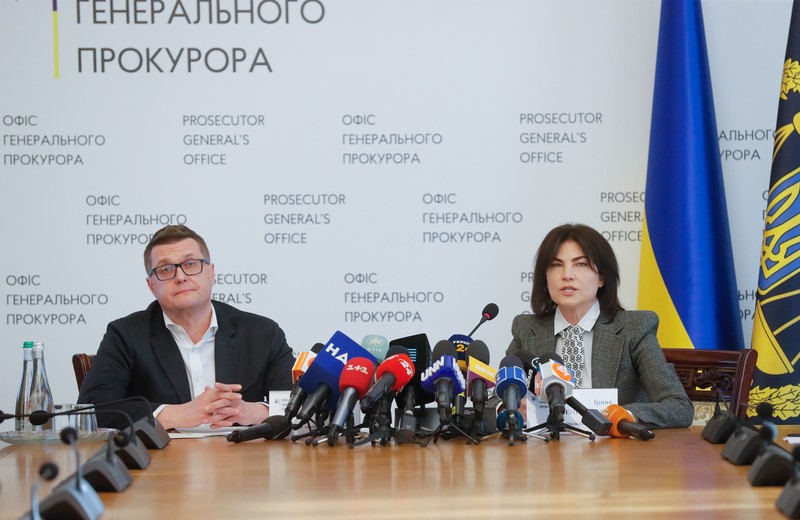 Ivan Bakanov, șeful Serviciului de Securitate, și Irina Venediktova, procurorul general, în 2021 | Foto: EPA