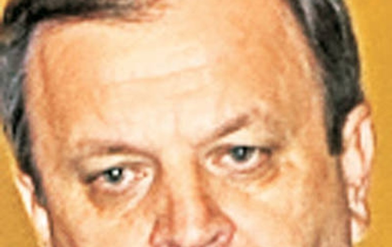 FLUTUR cere DEPUNEREA MANDATULUI CONDUCERII PDL