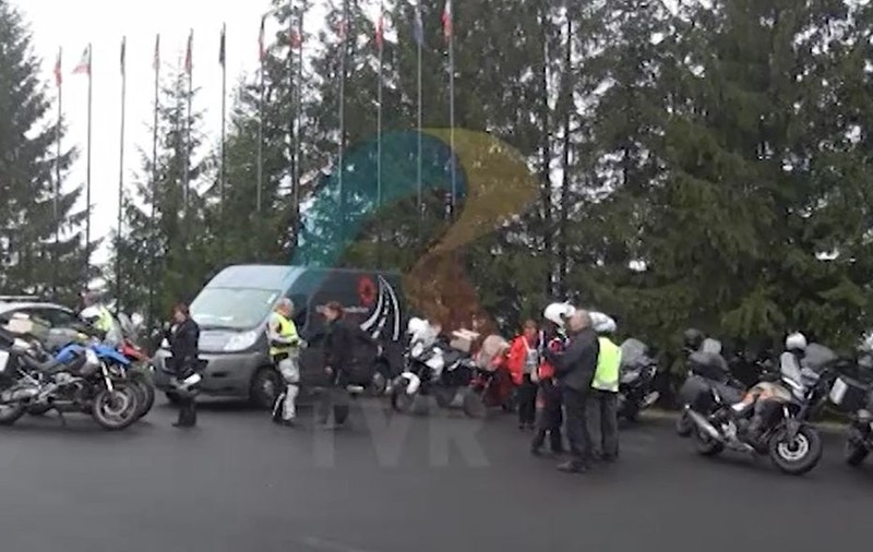 VIDEO/ România, preferata turiștilor europeni pe două roți. Care sunt rutele pentru motociclete preferate de aceștia