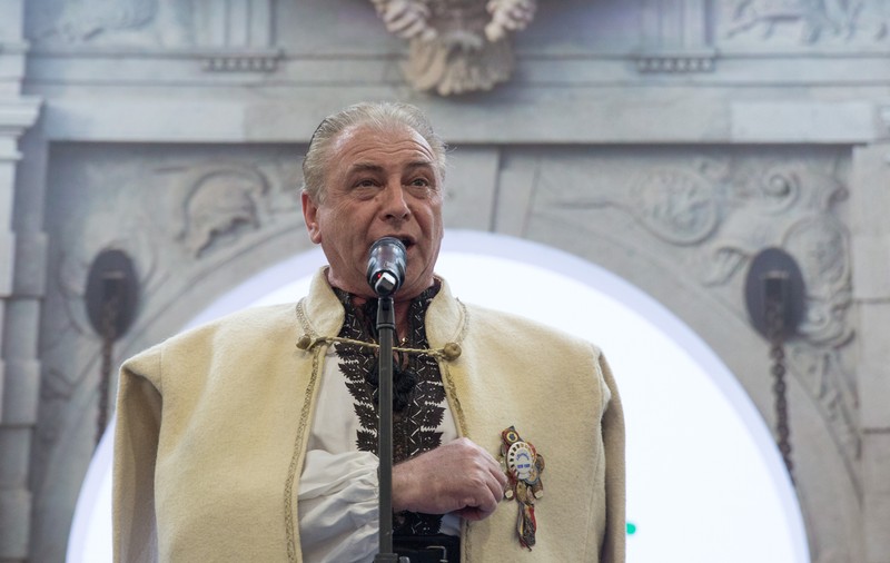 INTERVIU. Nicolae Furdui Iancu spune că în satele românești se aude acum o altă muzică. „Tradițiile populare s-au mutat la oraș”. Cum crede că va arăta România lui 2024 și 2025