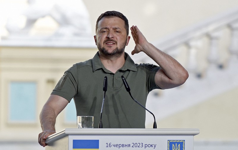 Zelenski, după criticile ministrului britanic Ben Wallace: „Am putea să ne exprimăm personal recunoştinţa în fiecare dimineaţă când ne trezim”