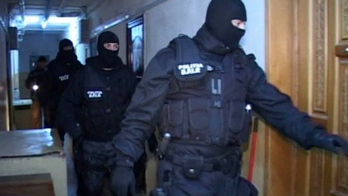 Polițiștii nu mai vor să fie umiliți pentru că-și fac treaba