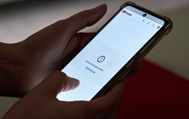 Telefonul, pe post de buletin. Germania le va permite cetățenilor să stocheze datele de identificare pe smartphone-uri