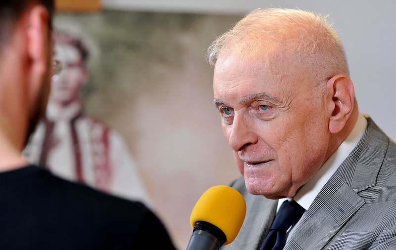 Adrian Vasilescu dezvăluie cum se poate opri deprecierea leului: ”Să meargă exporturile”