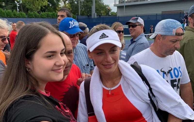 Jucătoarea de tenis Ana Bogdan s-a calificat în finala turneului de la Saint-Etienne