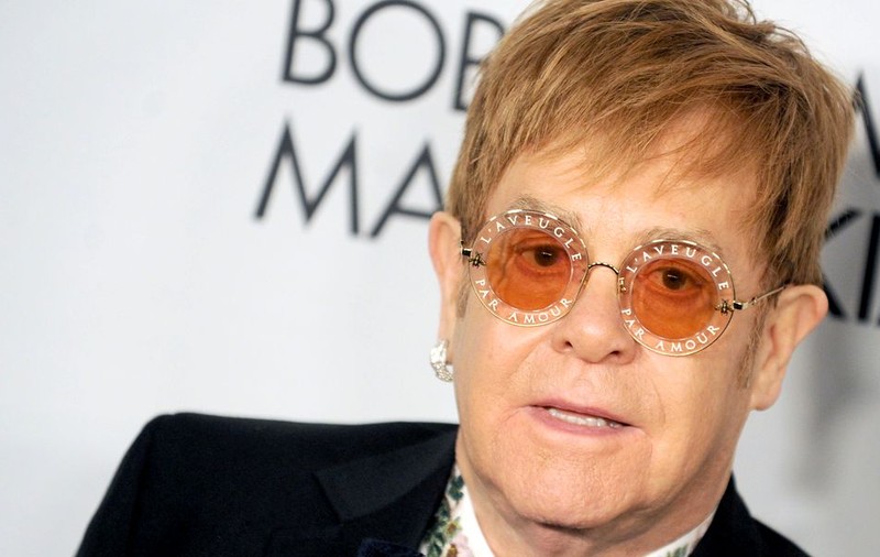 Marea Britanie a emis o monedă în onoarea lui Elton John