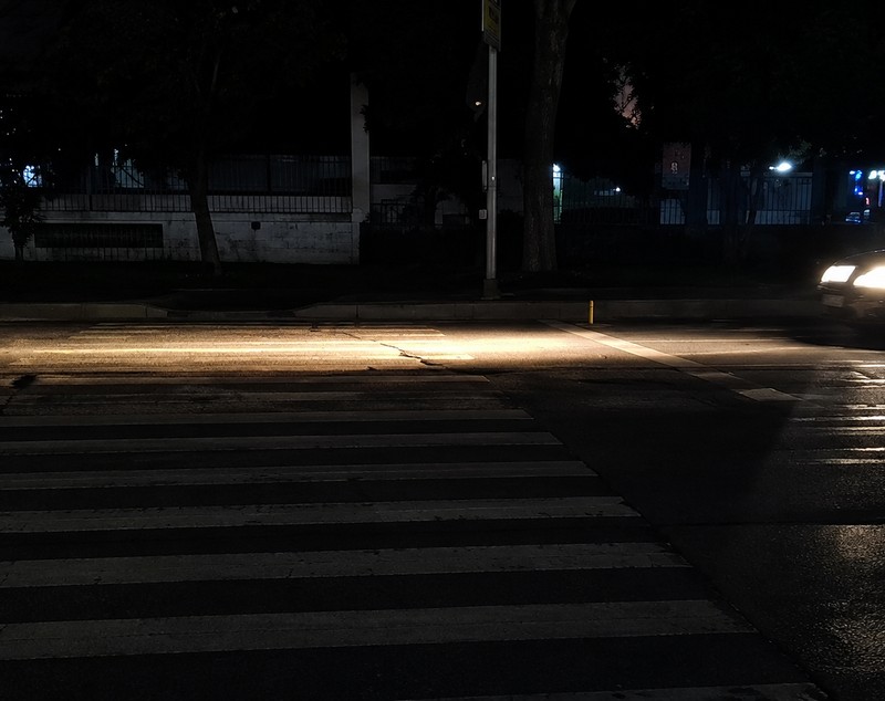 Primul oraș din România care a stins iluminatul public după miezul nopții. Primarul, după avalanșa de critici negative: „Este simplu să nu-ți pese de nimic, să stai tolănit cu o bere în față”