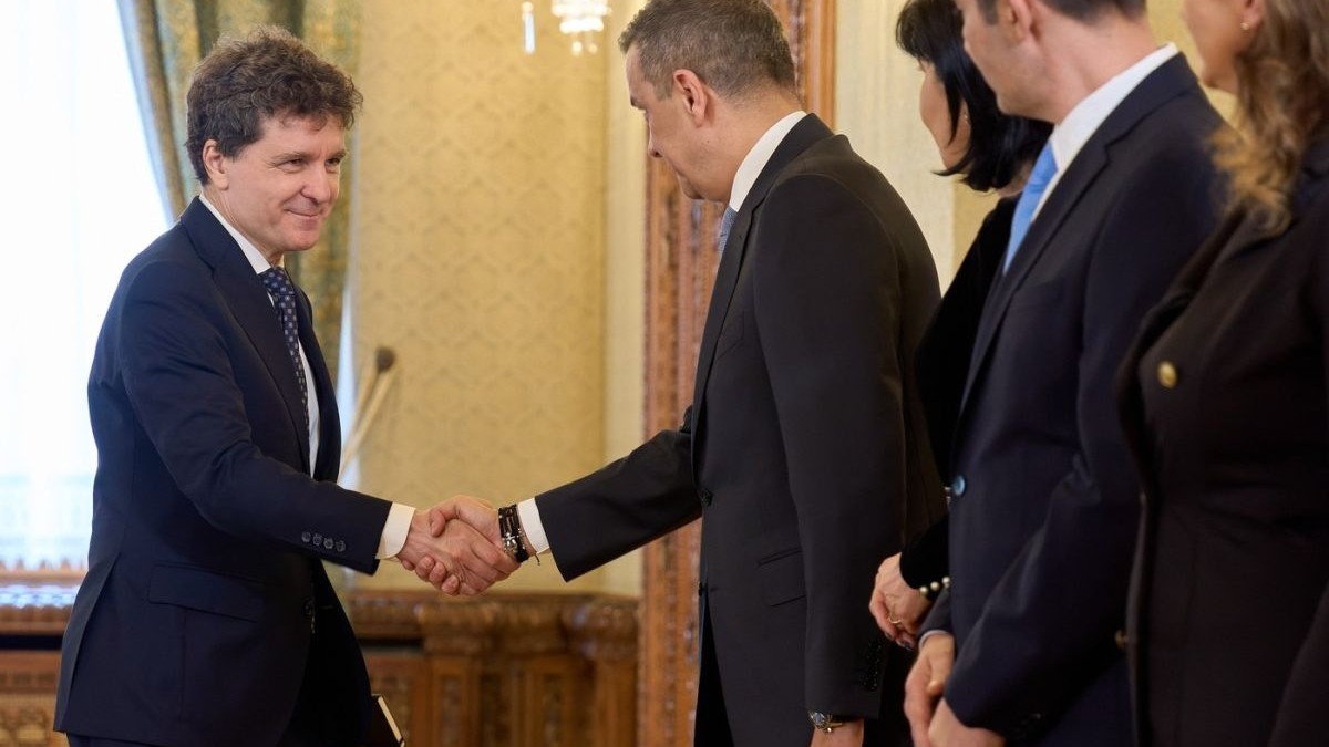 Prima întâlnire a președintelui Nicușor Dan în cadrul consultărilor de la Cotroceni este programată cu reprezentanții PSD. Foto: Profimedia