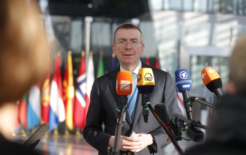 Ministrul de externe al Letoniei: NATO ar trebui să „ia în considerare toate opțiunile” despre un conflict direct cu Rusia