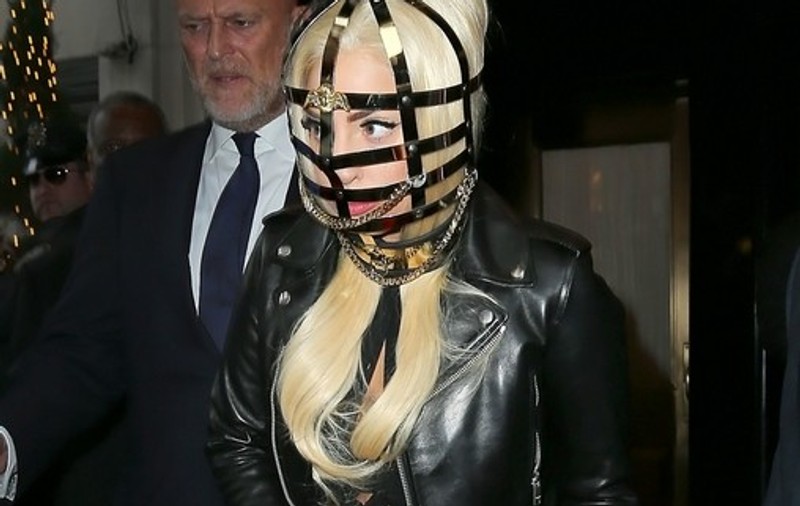 Lady Gaga împlinește astăzi 27 de ani