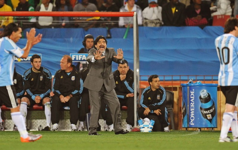 Maradona: ”Diferenţa dintre Messi şi Neymar e cea dintre mine şi Pele!”