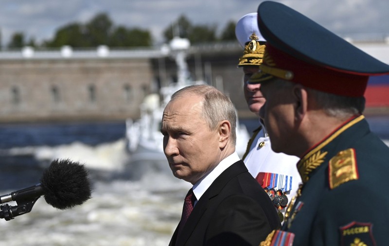 Statele Unite și eventuala „finlandizare” a Ucrainei. De ce NATO nu are cum „să negocieze” cu Putin