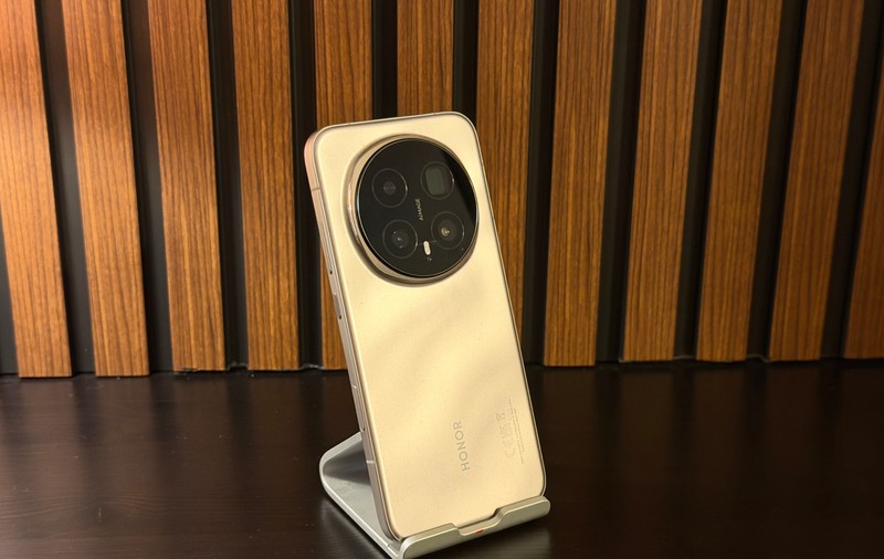 Honor Magic 8 Pro review: din ce în ce mai bine pentru telefoanele flagship ale companiei chineze