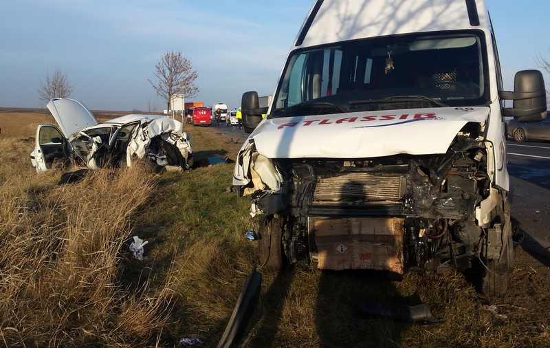 Accident în județul Buzău. Doi oameni au murit și patru au fost răniți grav | VIDEO