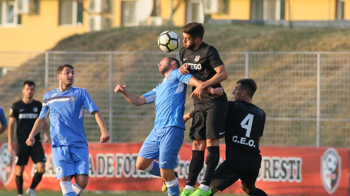 Pandurii Târgu Jiu, în faliment! Clubul gorjean încearcă ”marea cu degetul”