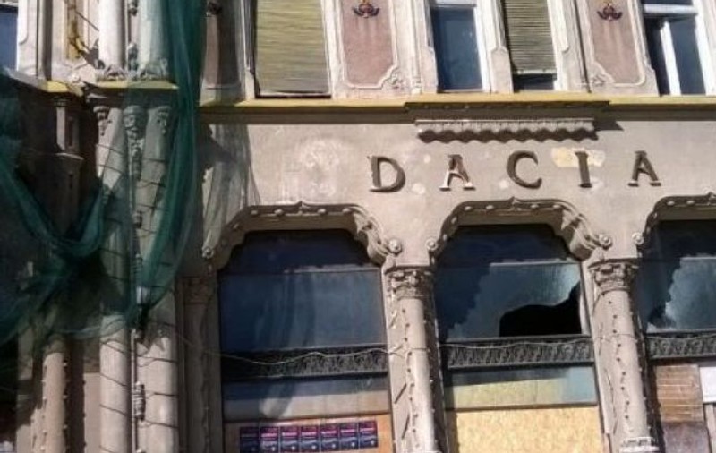 Va sta un an la închisoare pentru distrugerea unei clădiri-monument