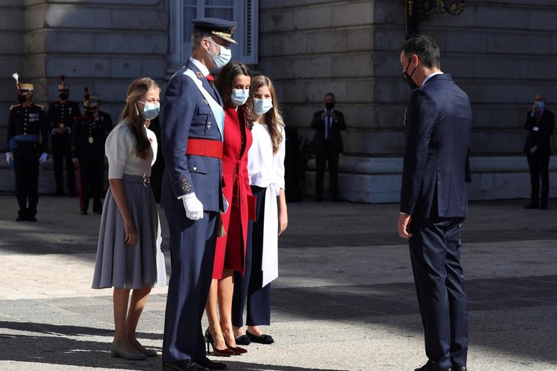Regele, regina și infantele, la ceremonia de Ziua Spaniei