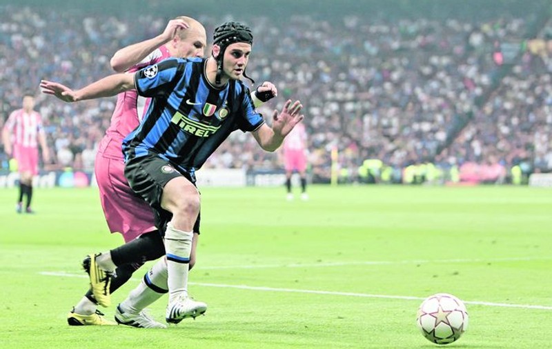 Chivu l-a «caftit» pe Mutu
