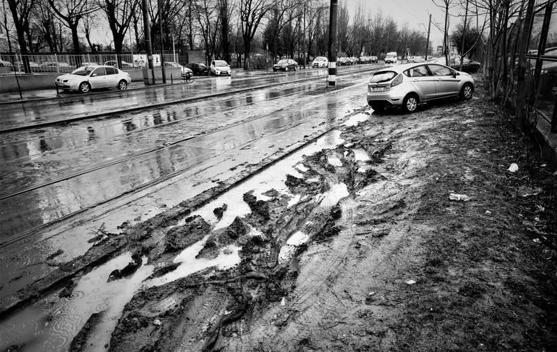 #salvatipipera/ Viceprimarul Sectorului 2: ”Unde sunt clădiri în care lucrează zeci de mii de oameni, nu ai cum să faci parcări publice”