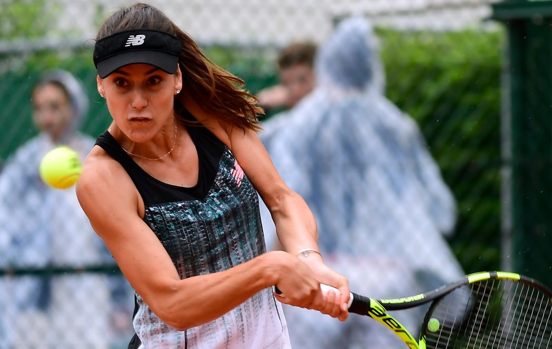 Sorana Cîrstea a fost învinsă în primul tur de simplu și în ”sferturile” de dublu la turneul de tenis de la Mallorca