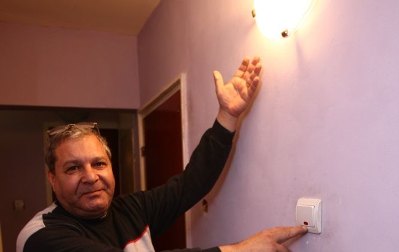 Vești bune! Factura la electricitate se va reduce de la 1 ianuarie 2016