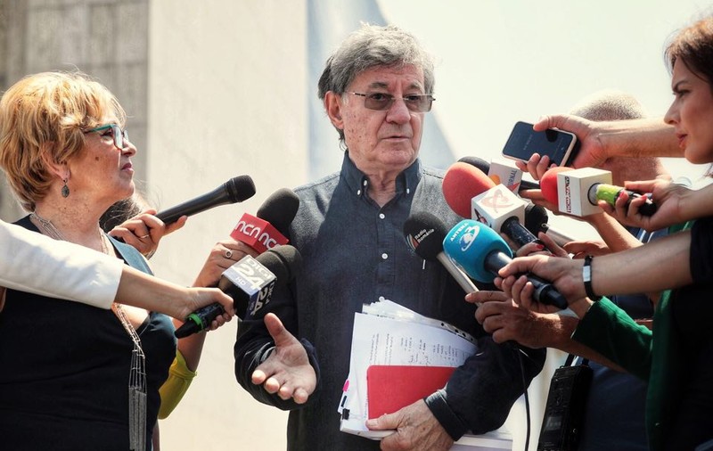 Ion Caramitru cere demisia ministrului Culturii, Daniel Breaz: ”Trimite Corpul de Control cum ar trimite Inchiziția”